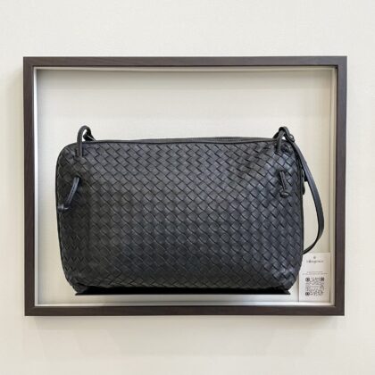 BV Crossbody Black Intrecciato