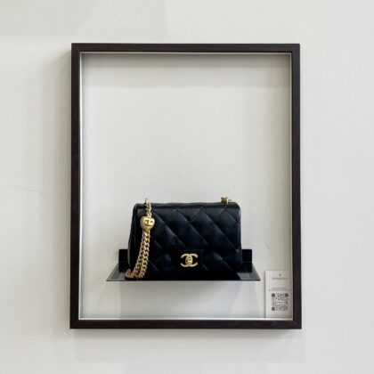 Chanel 25C 19cm Heart Crush Black Lambskin GHW