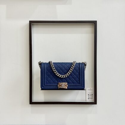 Chanel Old Medium Boy Flap Navy Caviar SHW