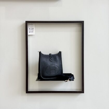 Hermes Mini Evelyne Noir Clemence PHW