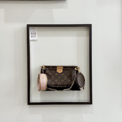 LV Multipochette Accessories Monogram GHW