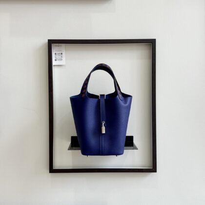 Hermes Tressage Picotin 18 Bleu Encre Epsom PHW