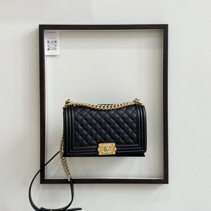 Chanel Old Medium Boy Flap Black Caviar GHW