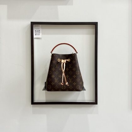 LV Neo Noe BB Monogram GHW