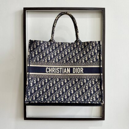 Dior Large Book Tote Oblique Jacquard