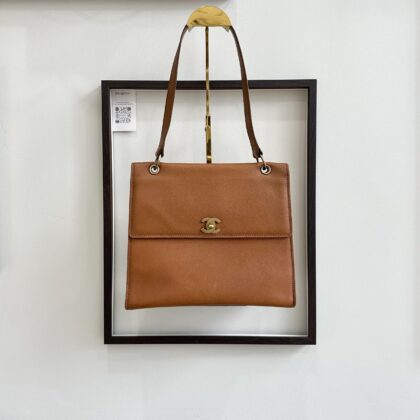 Chanel Vintage Shoulder Bag Brown Caviar Matt GHW