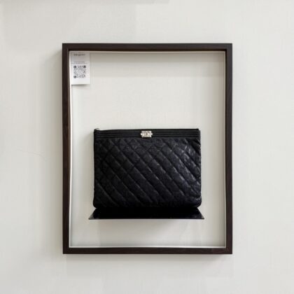 Chanel Medium Boy O Case Black Wrinkled Caviar SHW
