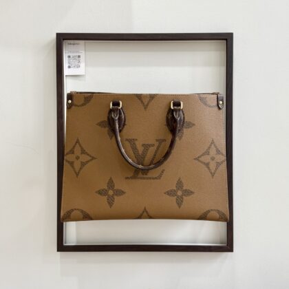 LV On the Go MM Reverse Monogram Canvas GHW