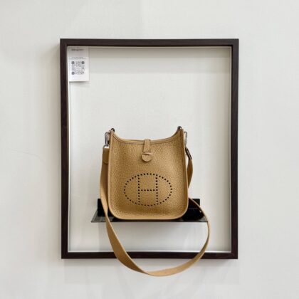 Hermes Mini Evelyne Biscuit Clemence PHW