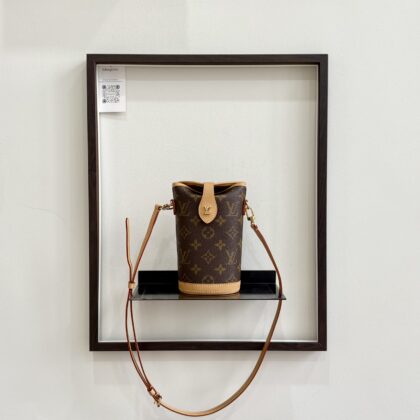 LV Fold Me Pouch Crossbody Monogram GHW