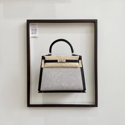 Hermes Kelly 25 Sellier Ecru Toile Canvas/Noir Swift PHW