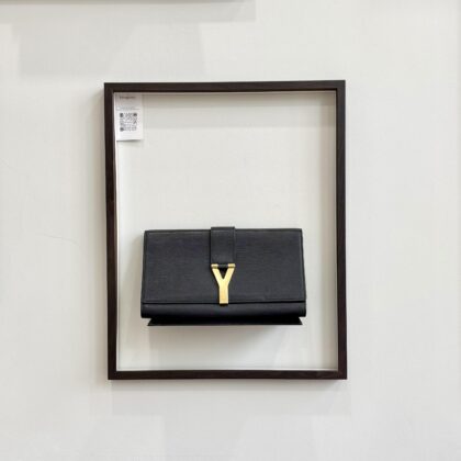 YSL Y-Ligne Chyc Clutch Black Textured Leather GHW