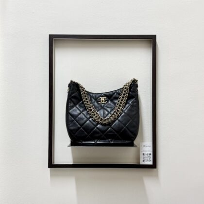Chanel 22P Hobo Bag Black Lambskin LGHW