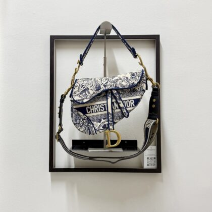 [SET] Dior Medium Saddle Ecru and Blue Toile de Jouy Embroidery GHW + Dior Adjustable Canvas Strap GHW