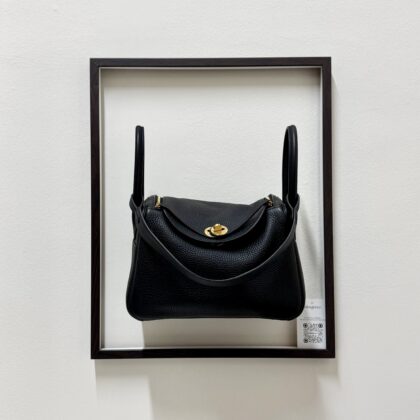 Hermes Lindy 26 Noir Clemence GHW
