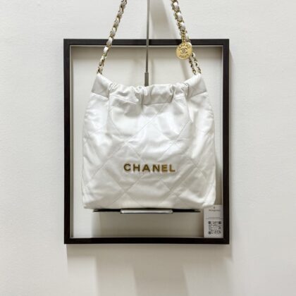 Chanel 22 Small White Calfskin GHW